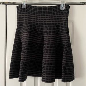 Max Studio Women’s Mini Swing Skirt Black Gray M